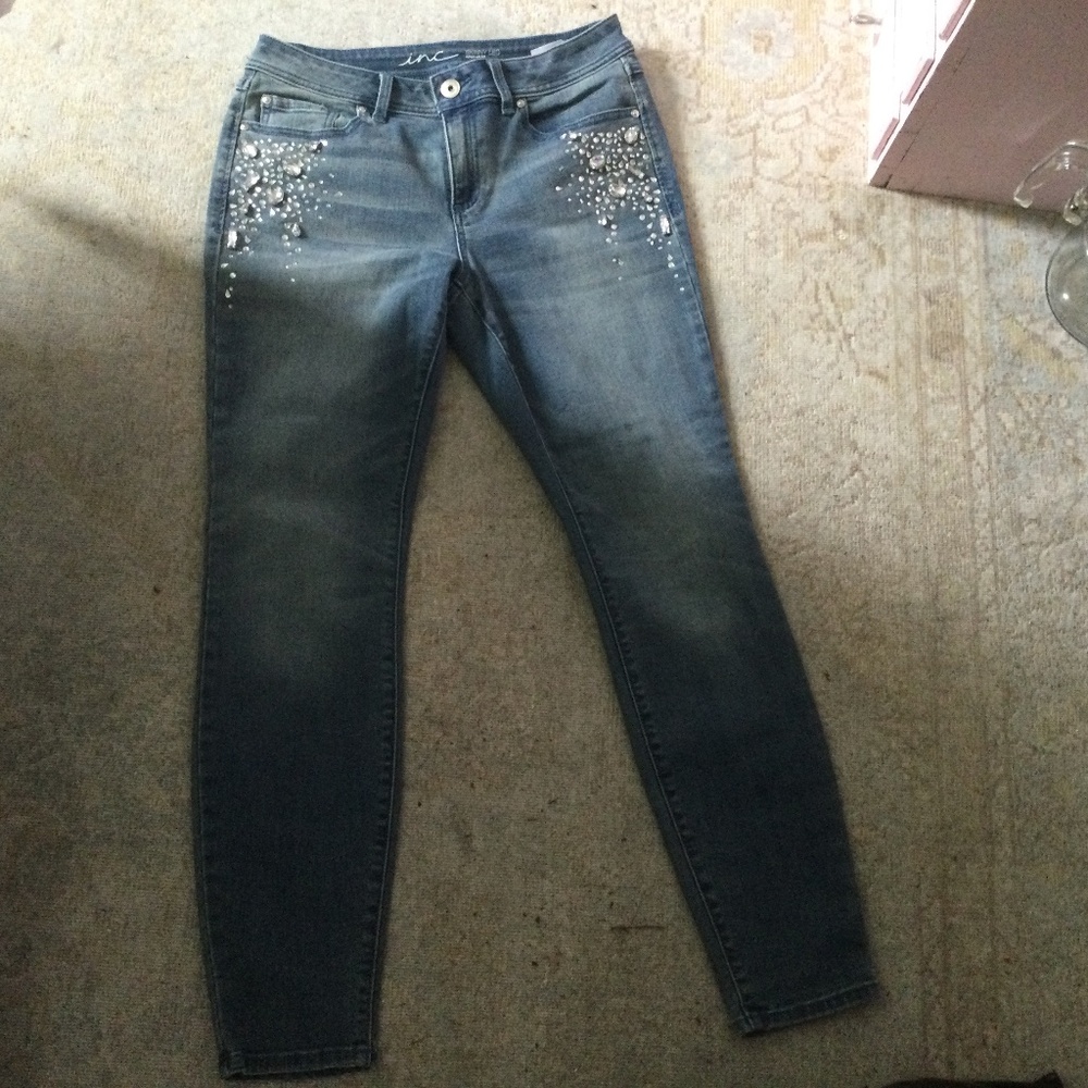 I.N.C. Jeweled Skinny Jeans 8